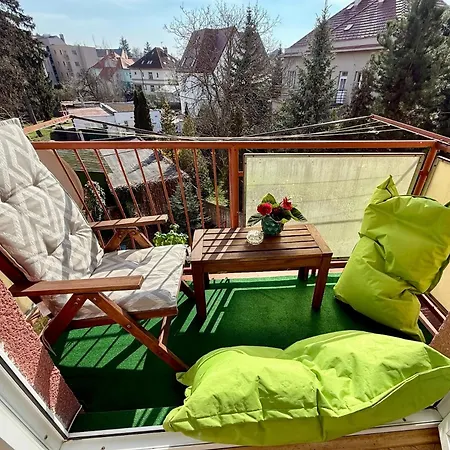 Utulny Par Kroku Od Lazenske Fontany Podebrady